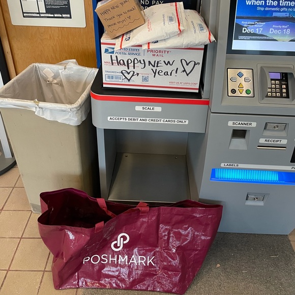 ๐ Meet your Posher! My STATS, ratings, love notes and more! Sales, reviews, etc - Picture 13 of 16